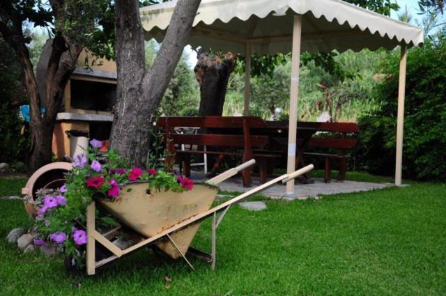 Villa Panagiota Торони Екстериор снимка